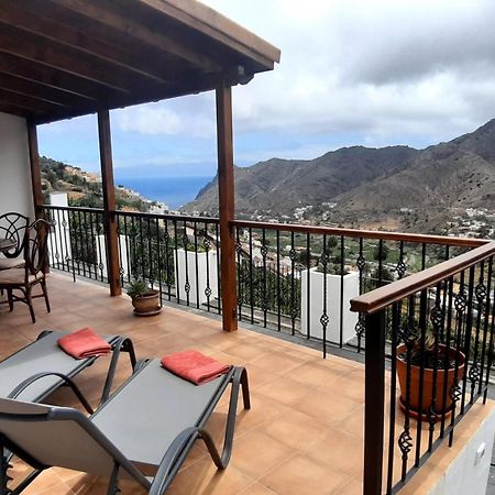 Casa La Sabina Roja 1 - Casa Con Impresionantes Vistas Sobre Hermigua Y El Mar Dış mekan fotoğraf