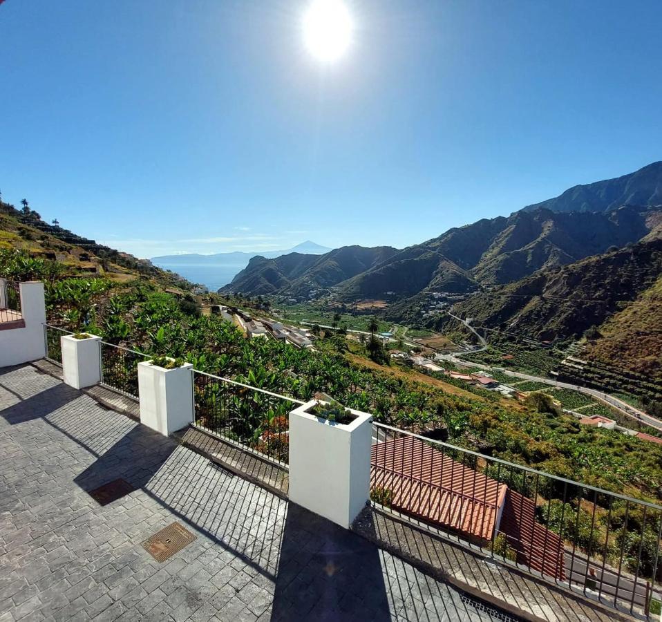 Casa La Sabina Roja 1 - Casa Con Impresionantes Vistas Sobre Hermigua Y El Mar Dış mekan fotoğraf